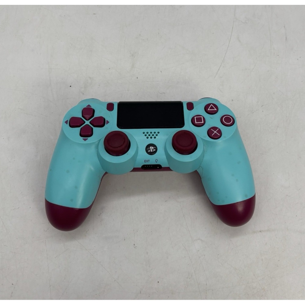 Sony PS4 DualShock Controller Playstation 4 Berry Blue Tested and Working